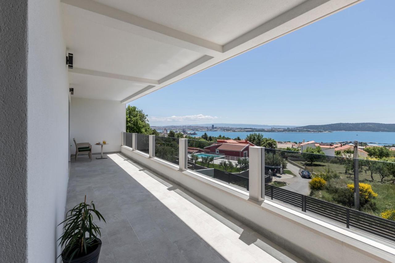 Luxury Villa La Nonna Ana - Heated Pool, Sea View, Near Split Kaštela Exterior foto